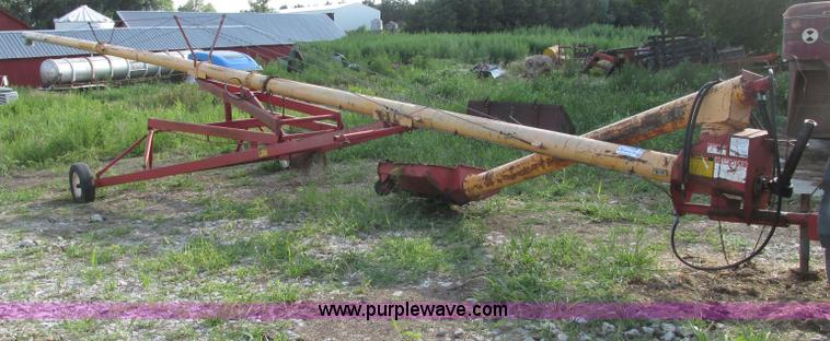 image for item F7456 Mayrath 61' x 8" grain auger