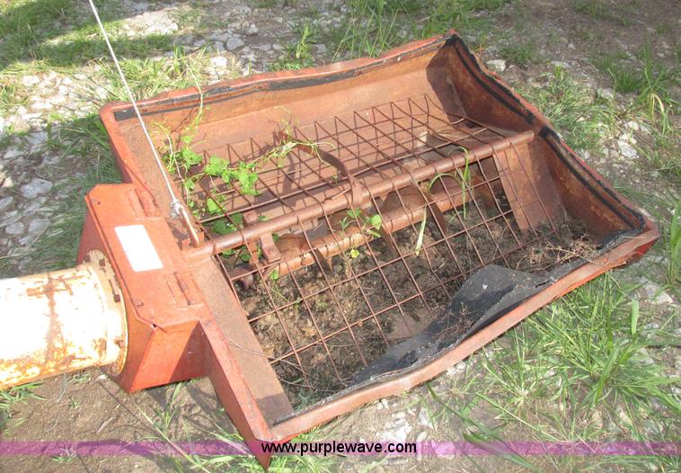 image for item F7456 Mayrath 61' x 8" grain auger