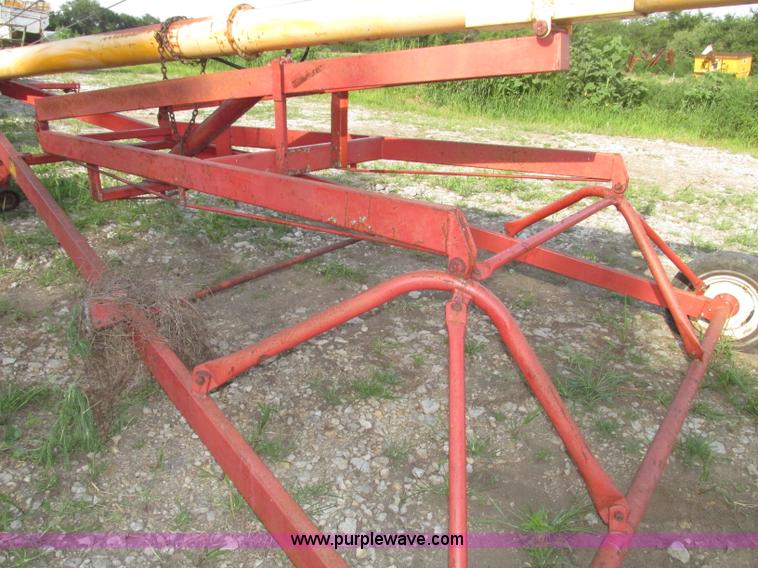 image for item F7456 Mayrath 61' x 8" grain auger