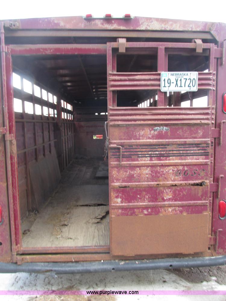 image for item F7457 1991 Boss 720GNS 20' gooseneck livestock trailer