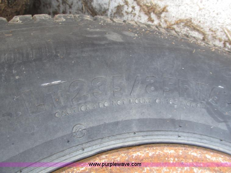 image for item F7457 1991 Boss 720GNS 20' gooseneck livestock trailer