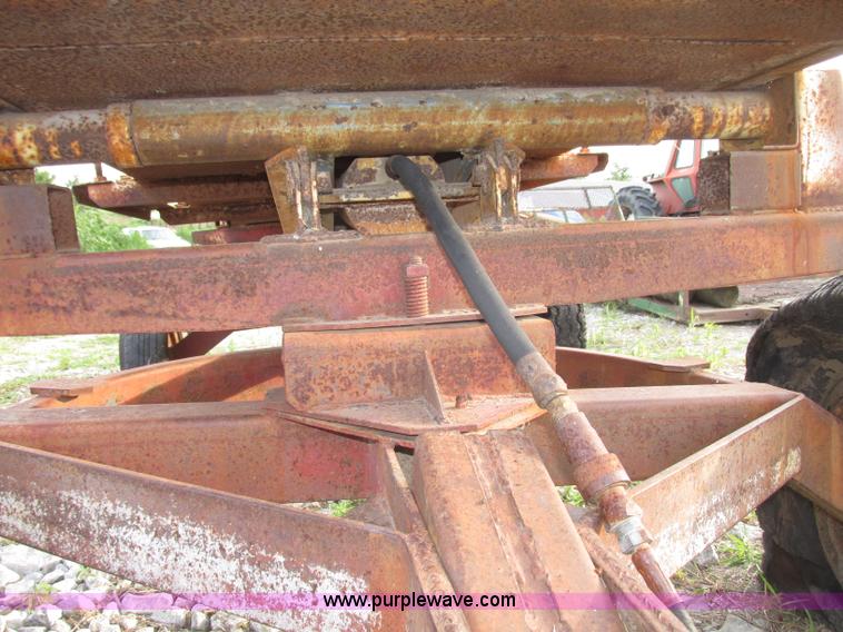 image for item F7458 10' flare side wagon