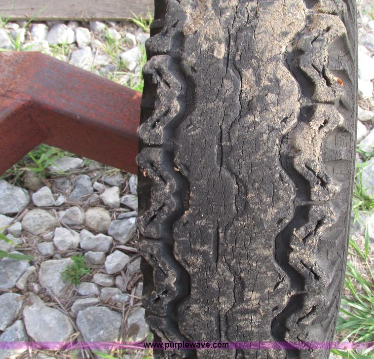 image for item F7458 10' flare side wagon