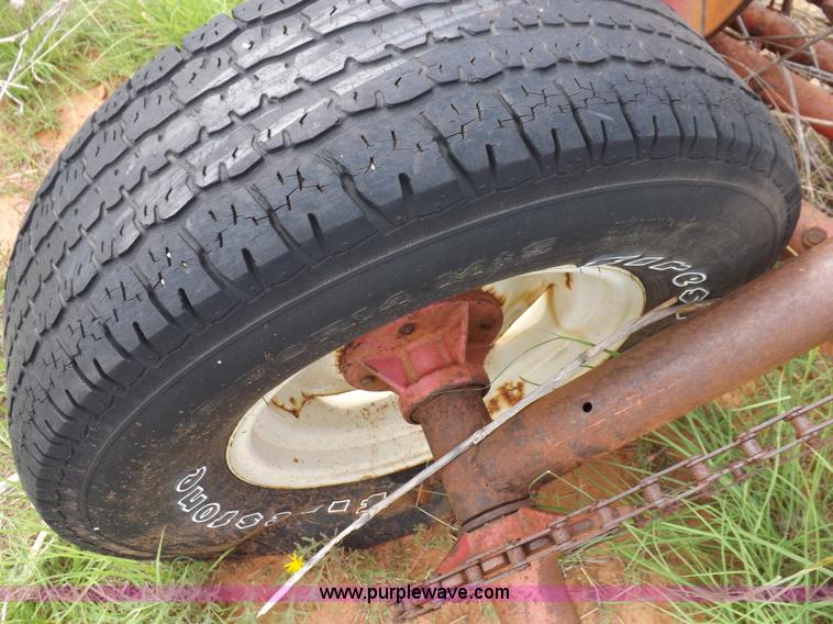 image for item H1779 Massey-Ferguson 37 hay rake