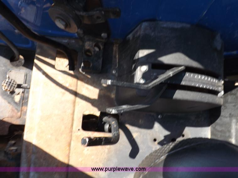 image for item H1794 2006 New Holland TN70A MFWD tractor