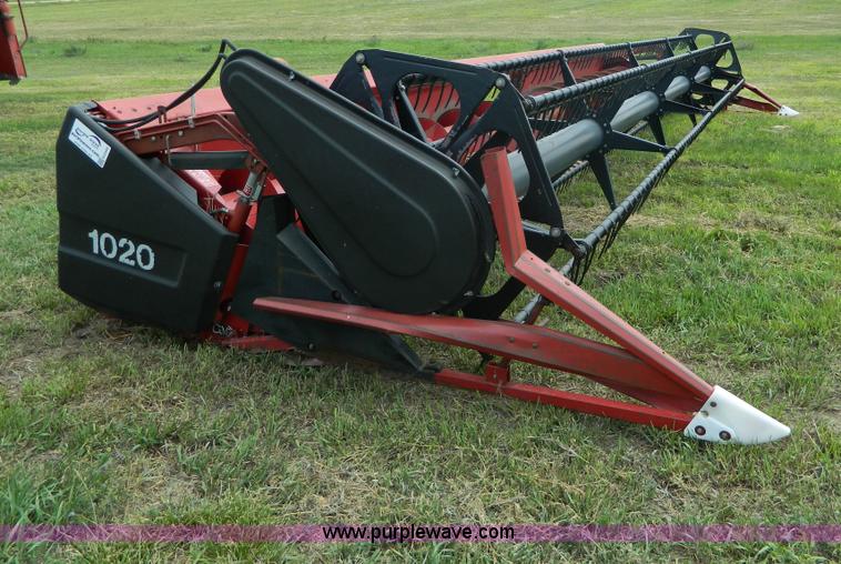 image for item H2444 1992 Case IH 1020 flex header