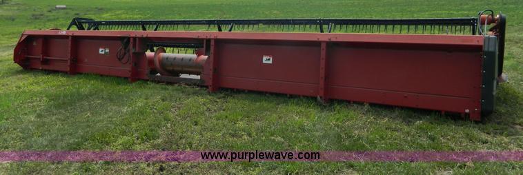 image for item H2444 1992 Case IH 1020 flex header