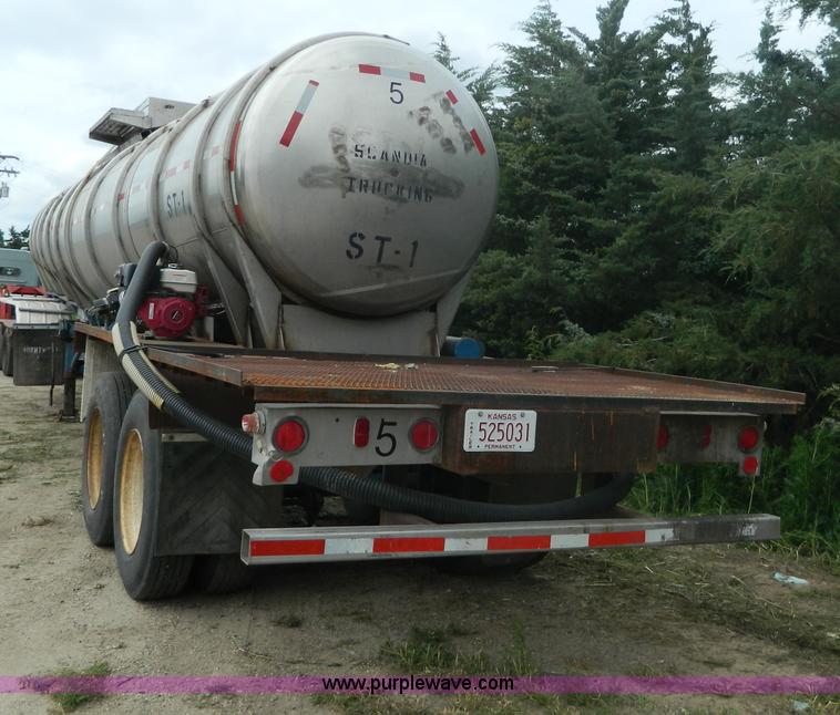 image for item H2446 1979 Kari Kool CTK tanker