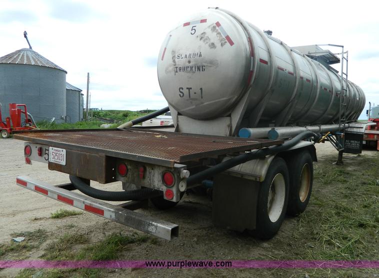 image for item H2446 1979 Kari Kool CTK tanker