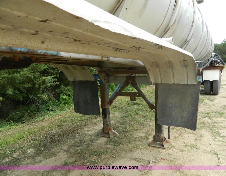 image for item H2446 1979 Kari Kool CTK tanker