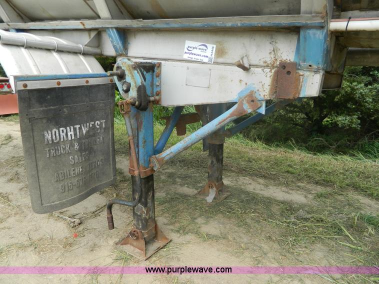 image for item H2446 1979 Kari Kool CTK tanker