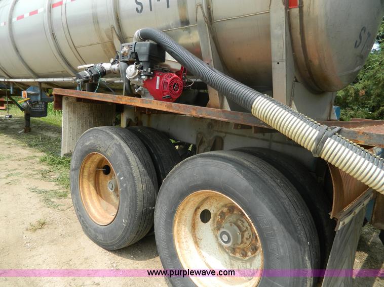 image for item H2446 1979 Kari Kool CTK tanker