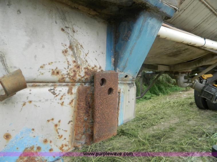 image for item H2446 1979 Kari Kool CTK tanker