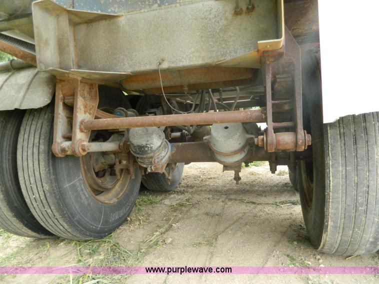 image for item H2446 1979 Kari Kool CTK tanker