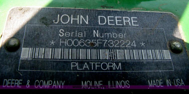 image for item H5322 2009 John Deere 635F HydraFlex platform header