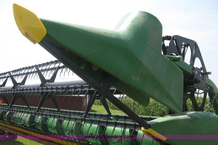 image for item H5322 2009 John Deere 635F HydraFlex platform header