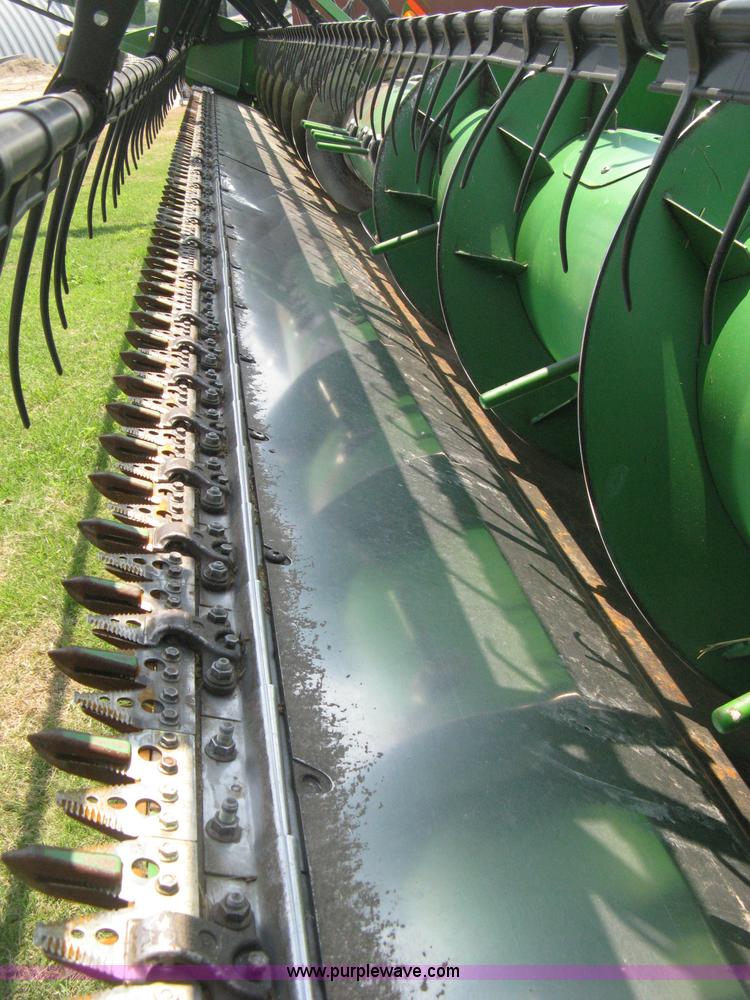 image for item H5322 2009 John Deere 635F HydraFlex platform header