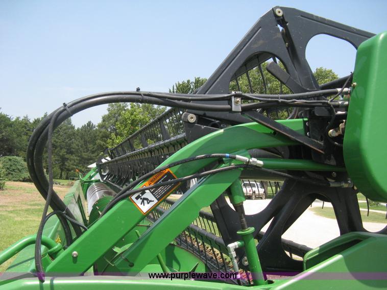 image for item H5322 2009 John Deere 635F HydraFlex platform header