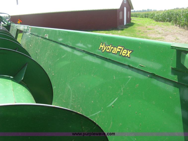 image for item H5322 2009 John Deere 635F HydraFlex platform header