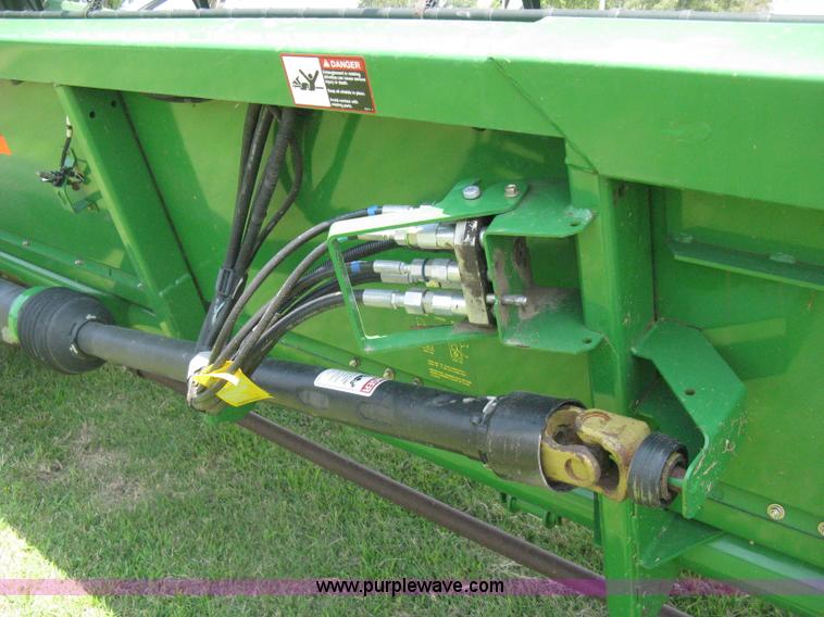 image for item H5322 2009 John Deere 635F HydraFlex platform header