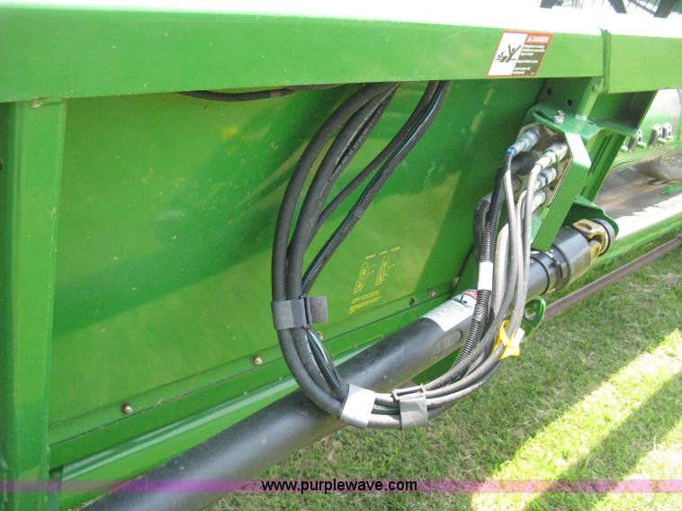 image for item H5322 2009 John Deere 635F HydraFlex platform header
