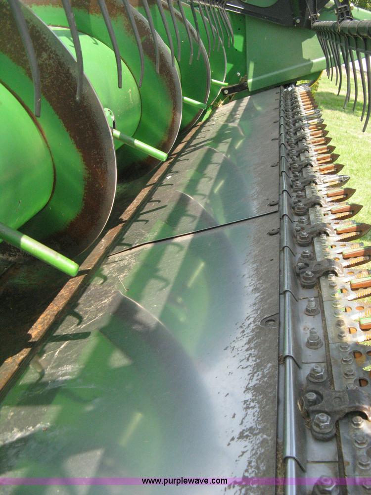 image for item H5322 2009 John Deere 635F HydraFlex platform header