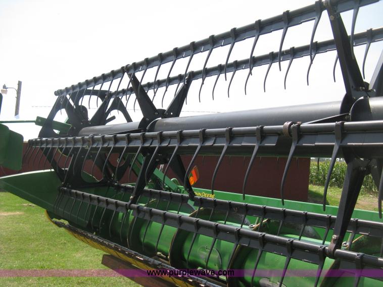 image for item H5322 2009 John Deere 635F HydraFlex platform header