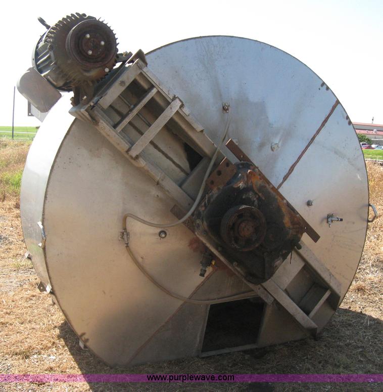 image for item H5337 Layco stainless steel fertilizer blender