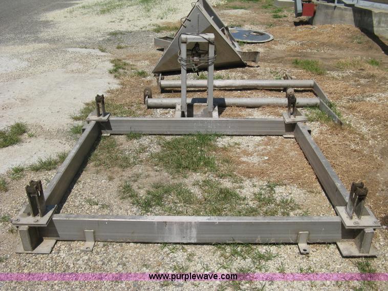 image for item H5337 Layco stainless steel fertilizer blender