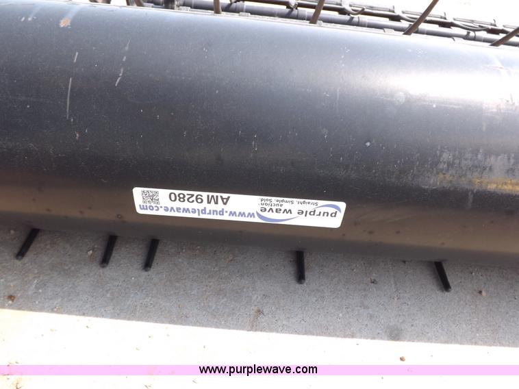 image for item H9236 John Deere 30' fingered pickup reel