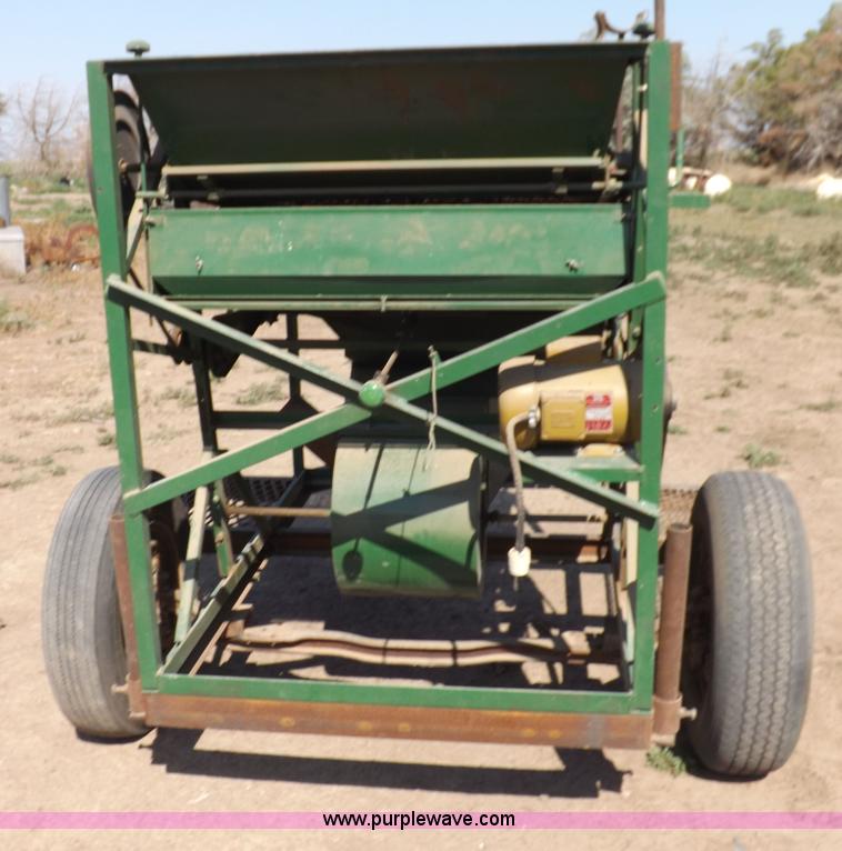 image for item H9243 Adasco wheat seed cleaner