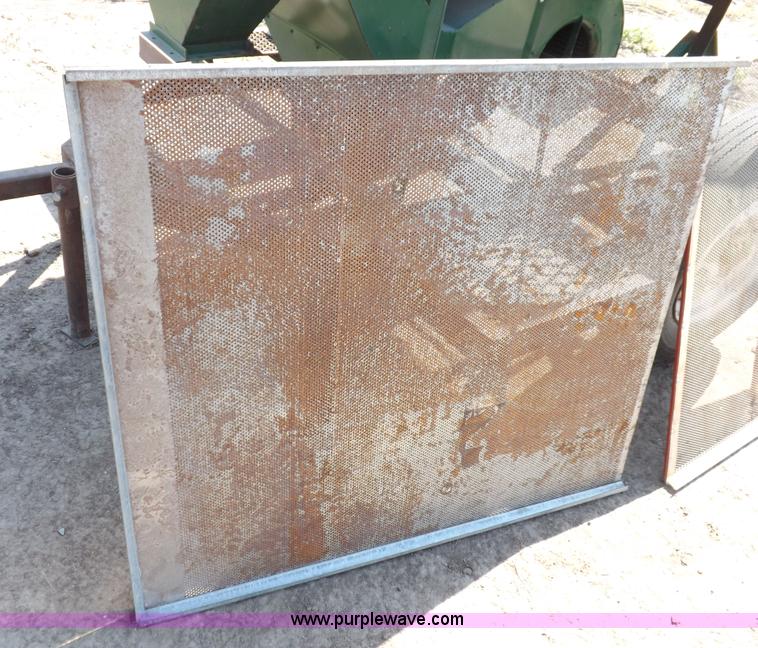 image for item H9243 Adasco wheat seed cleaner