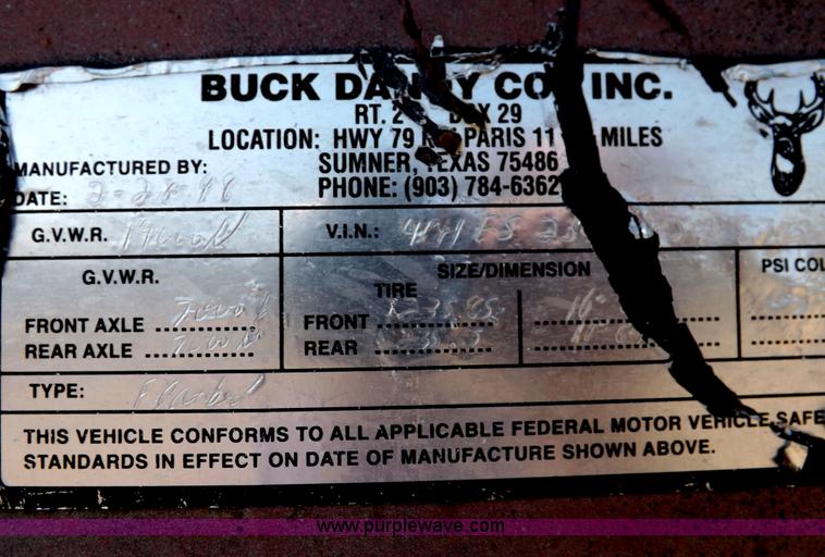 image for item H9247 1998 Buck gooseneck trailer