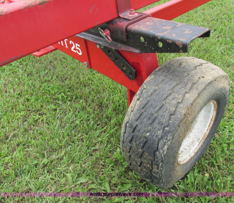 image for item I4154 Unverferth HT25 header trailer