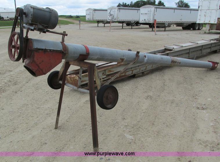 image for item I4156 Assorted grain handling equipment