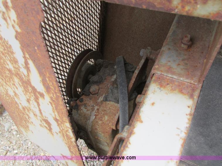 image for item I4156 Assorted grain handling equipment