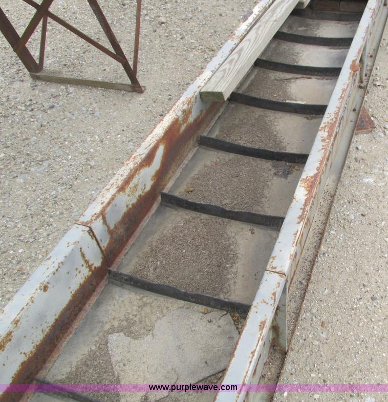 image for item I4156 Assorted grain handling equipment