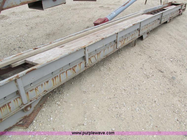 image for item I4156 Assorted grain handling equipment