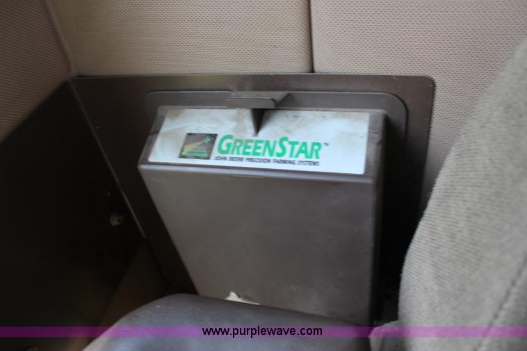 image for item J1066 1998 John Deere 9510 combine