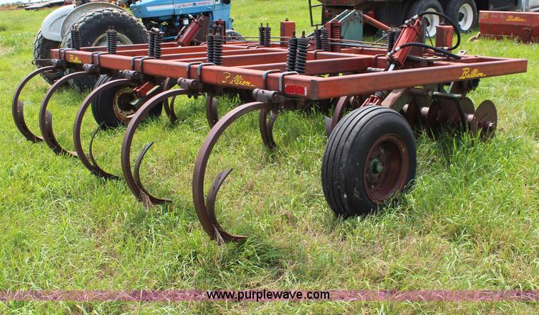 image for item J1167 Brillion chisel