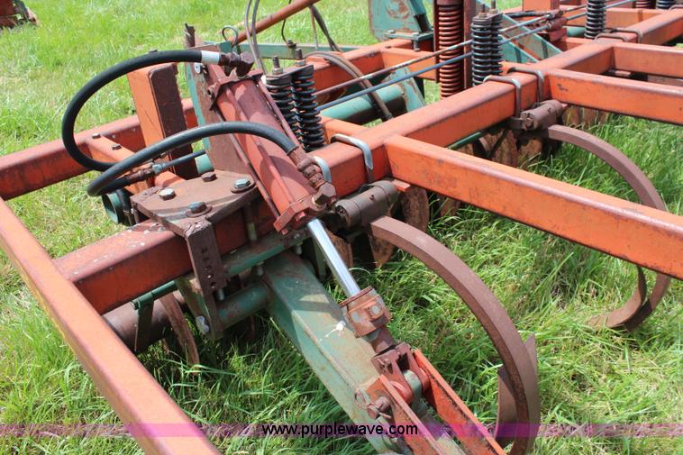 image for item J1167 Brillion chisel