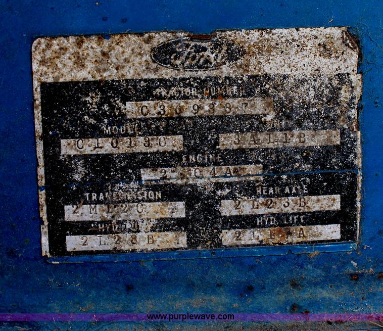 image for item J1182 1967 Ford 3000 tractor