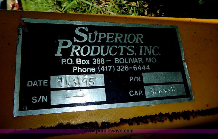 image for item J2065 Superior round bale buggy