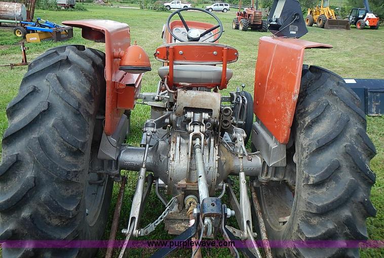 image for item J2105 1968 Massey-Ferguson 165 Multi-power tractor