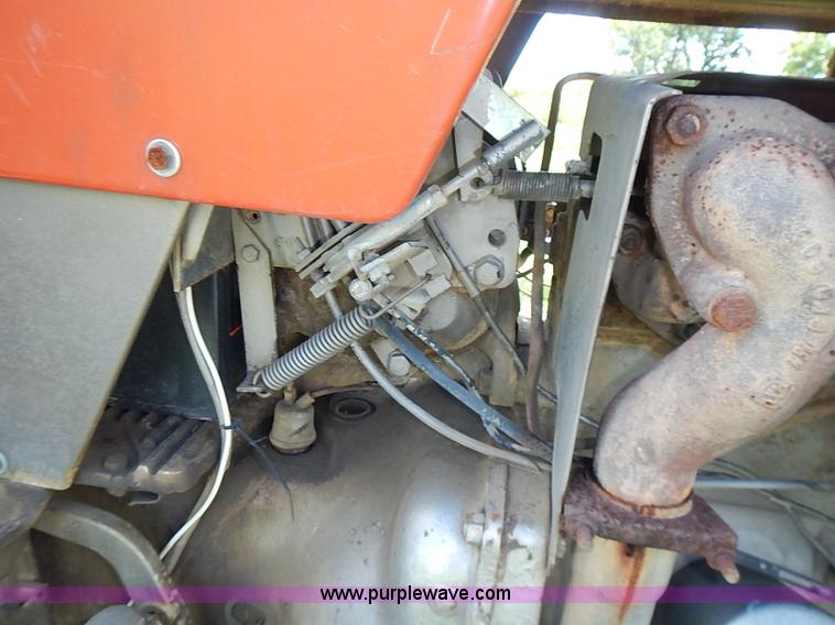 image for item J2105 1968 Massey-Ferguson 165 Multi-power tractor