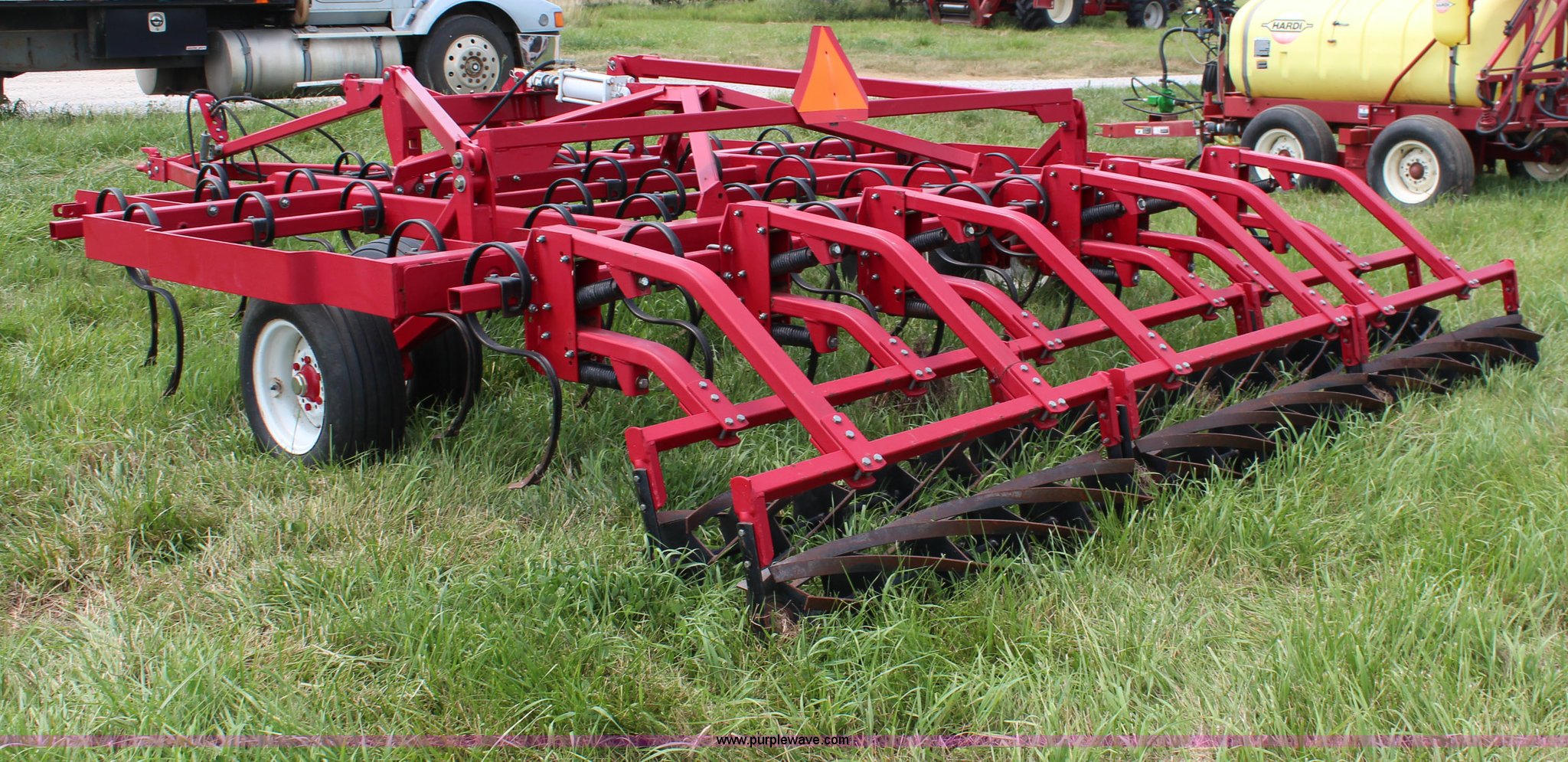 Kongskilde Vibro Till 2800 cultivator in Holton , KS Item J1176 sold