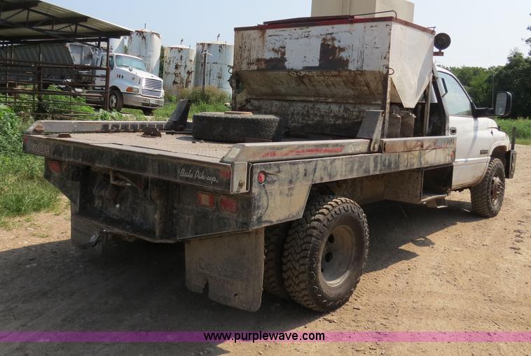 image for item AC9396 2002 Dodge Ram 3500 Laramie SLT flatbed truck