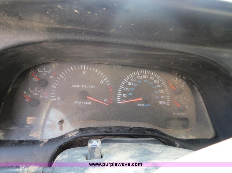 image for item AC9396 2002 Dodge Ram 3500 Laramie SLT flatbed truck