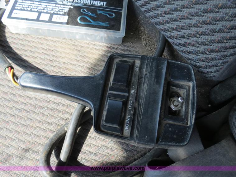 image for item AC9396 2002 Dodge Ram 3500 Laramie SLT flatbed truck