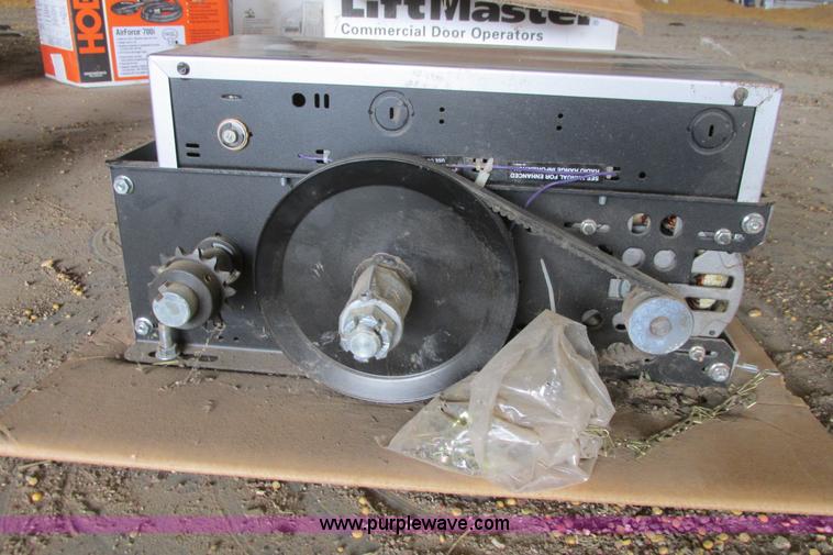 Chamberlain Liftmaster commercial door opener in Flemington, MO Item